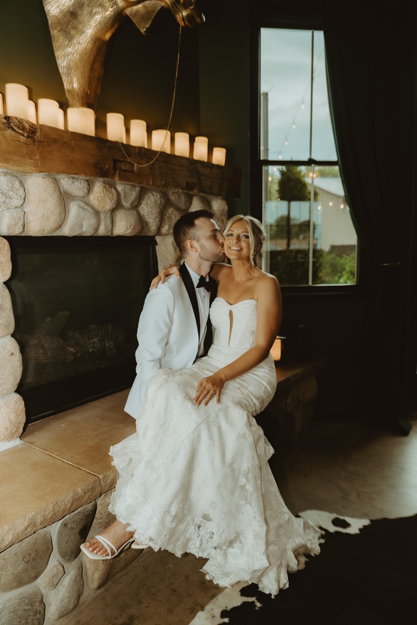 Dostal Digital wedding archive photograph